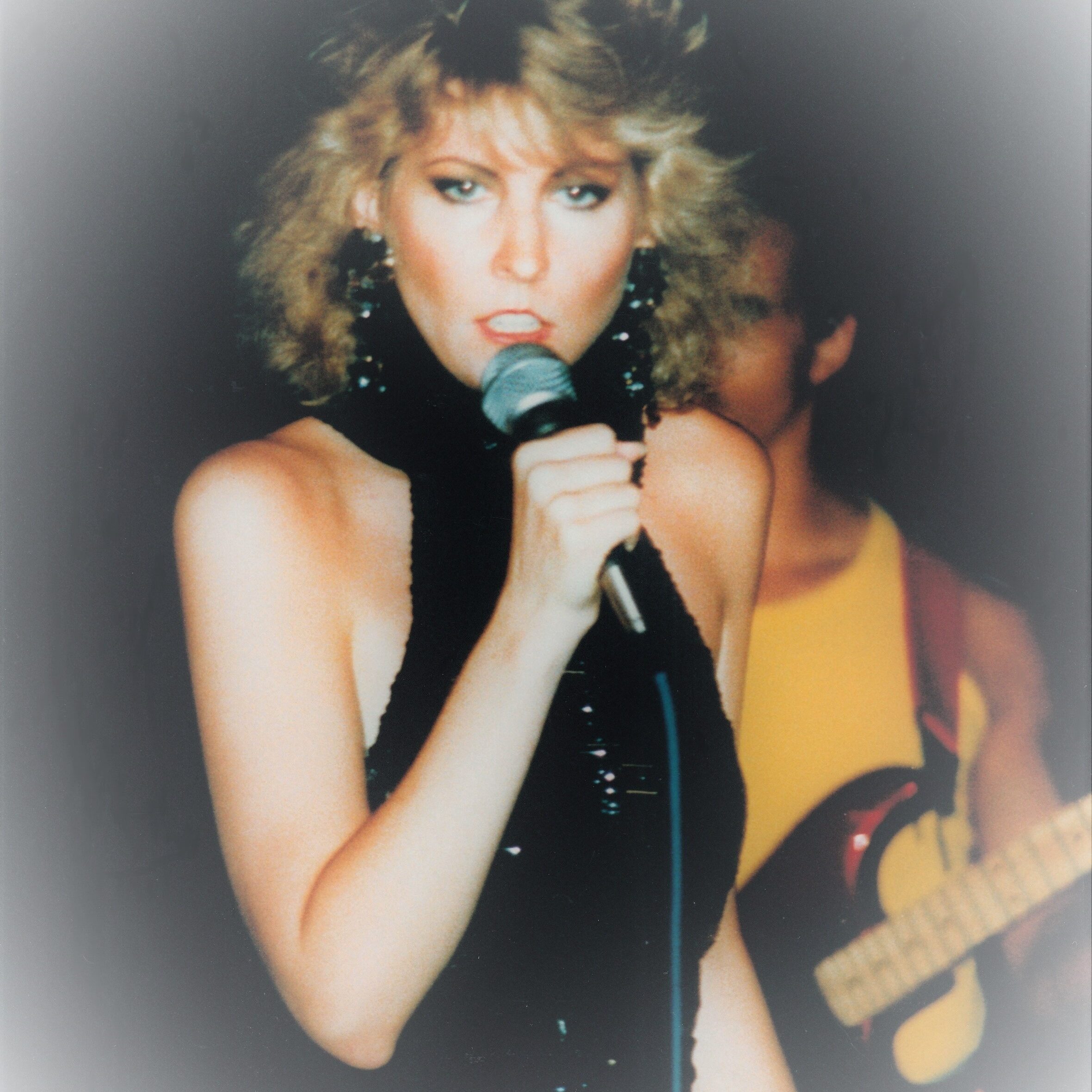 Kim Singing Best Use1